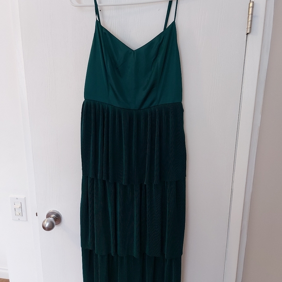 Emerald Green Lulus Dress - Picture 3 of 5